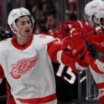 Red wings players