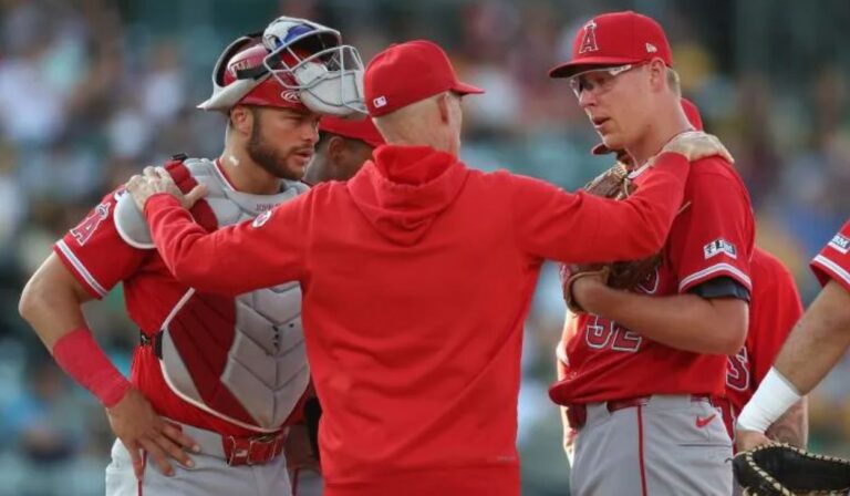 Angels staffs